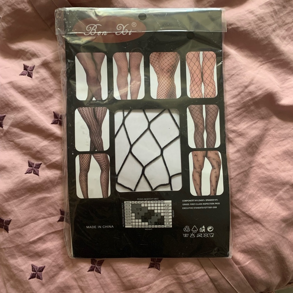 $5/FREE GIFT | Wide Fishnet Stockings
